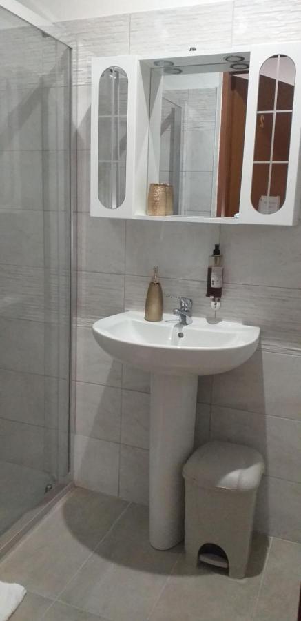 Quadruple Room with Private Bathroom