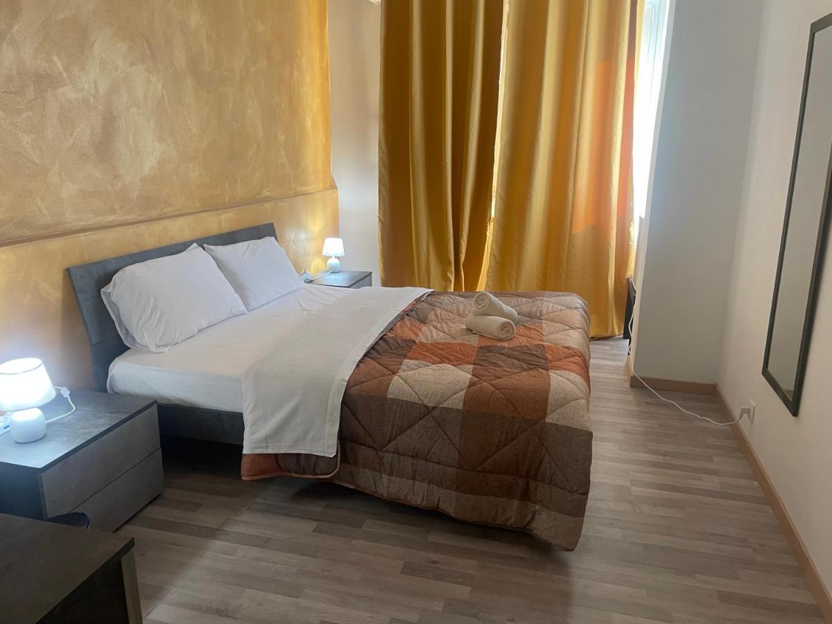 Double Room with Shared Toilet