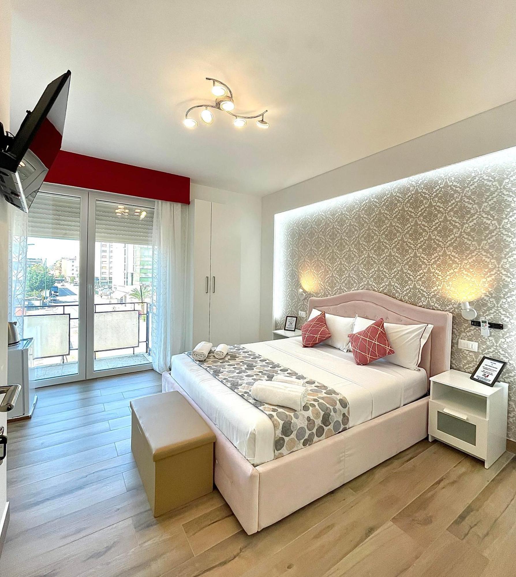 Queen Room with Balcony