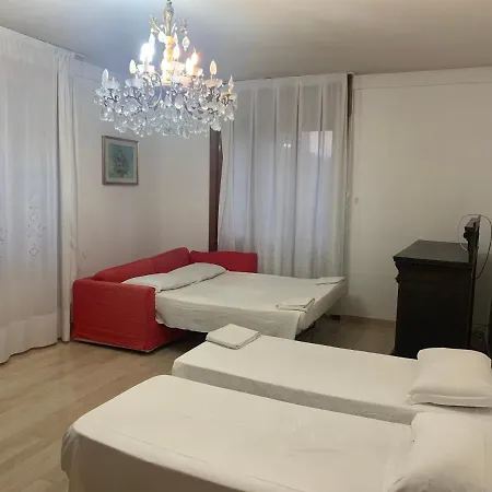 B&B Gloria-3